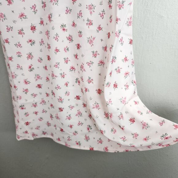 NEW Rumored Loverboy Pink Ditsy Floral Candied Carnation Satin Mini Dress Large - Picture 6 of 12